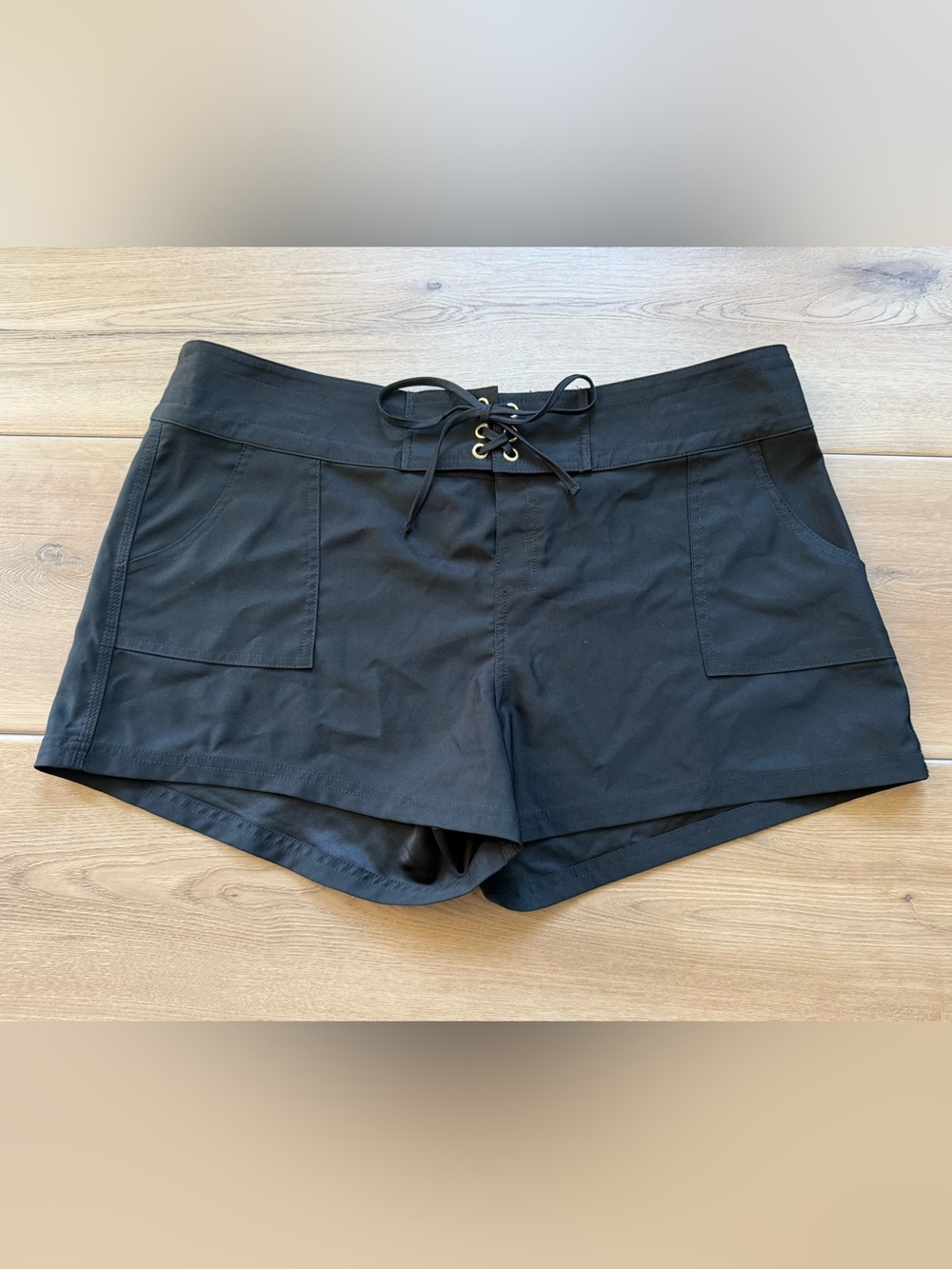 La Blanca Black Board Shorts Size L